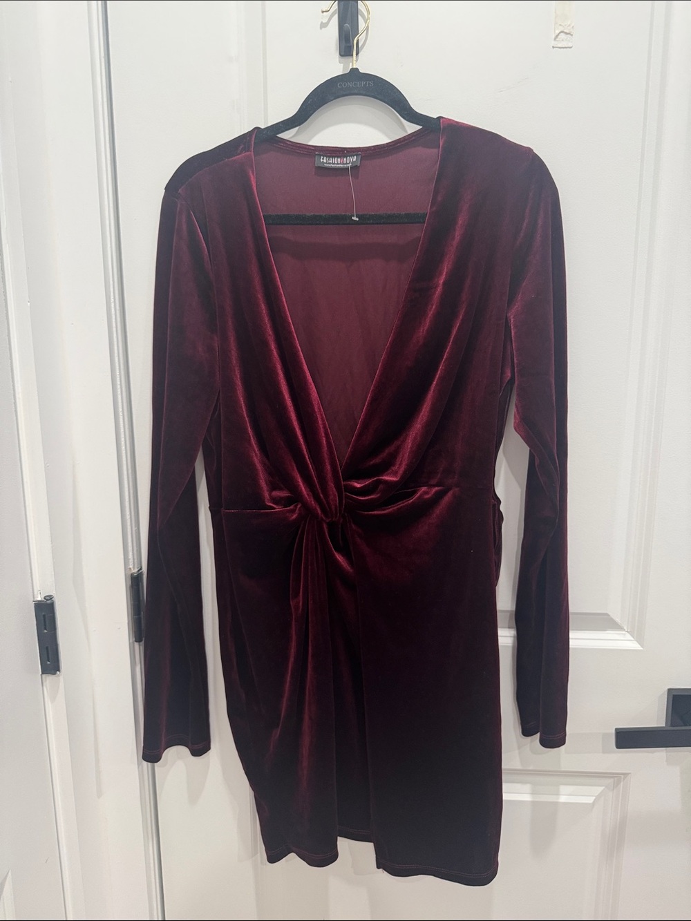 Fashion Nova Burgundy Velvet Twist-Front Long Sleeve Dress